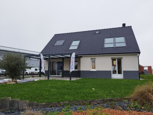 MAISONS FRANCE CONFORT, Agences du Groupe HEXAOM